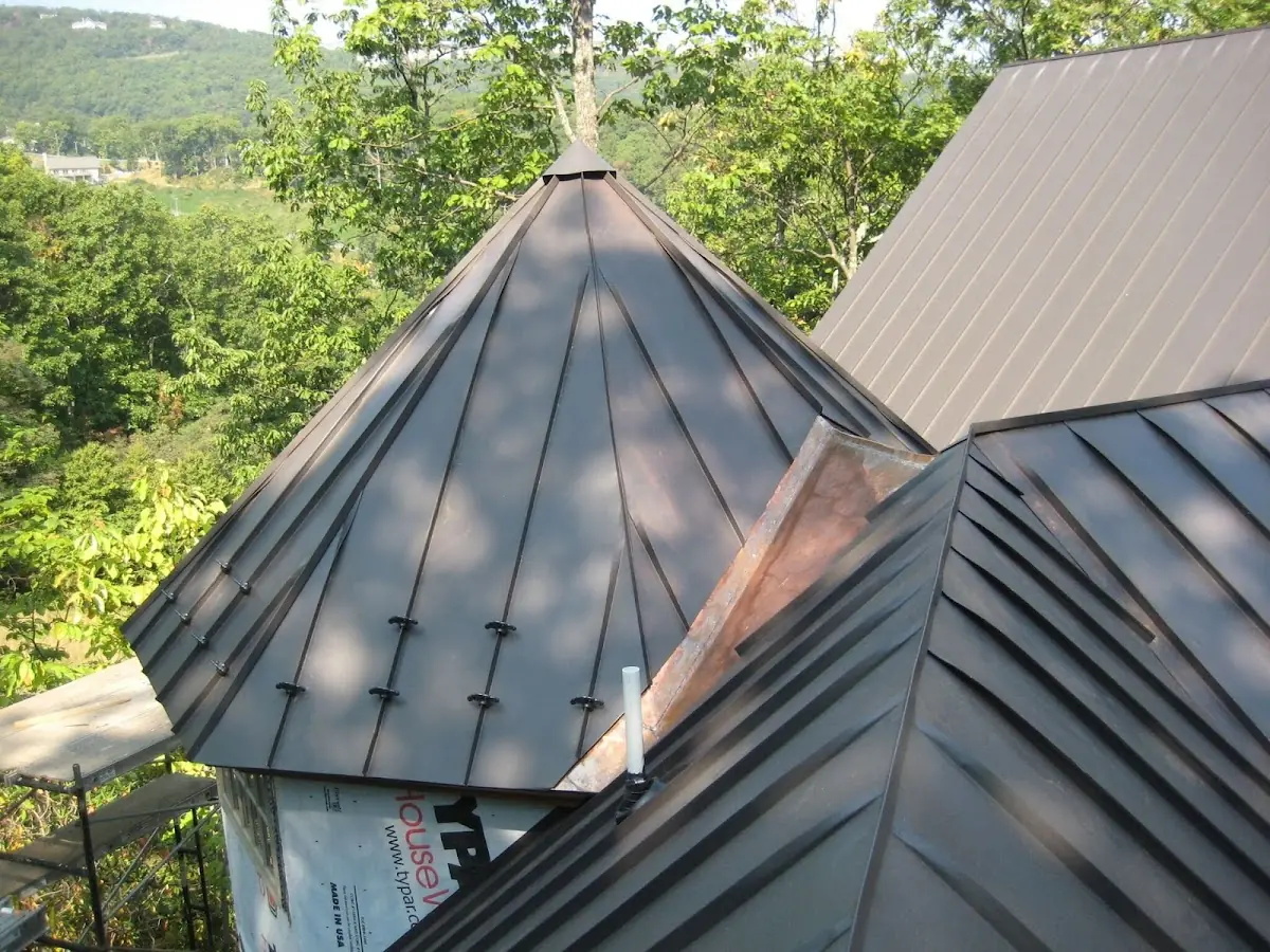Professional Roof Tarp Installation by Craftsman Roofing in Gipsy